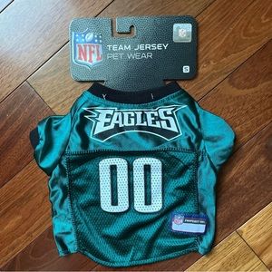 Eagles Dog Jersey. Size small